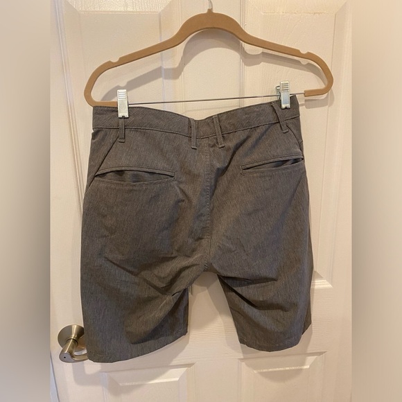 KENNETH COLE Gray Men’s 29 Waist Dress Shorts - Picture 3 of 4